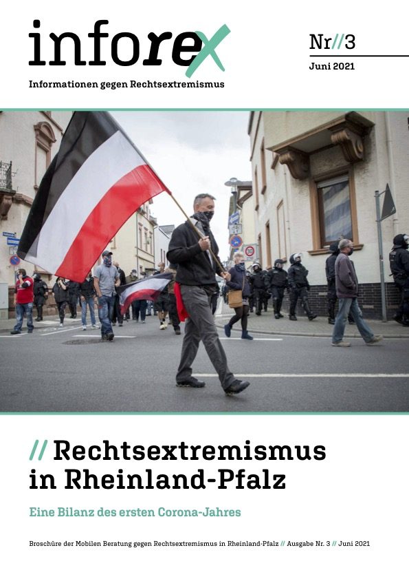Titelbild Broschüre. Bild mit Mann und Reichsflagge in der Hand.